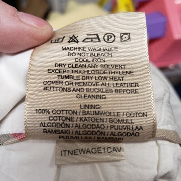 Burberry White Pleated Skirt - Picture 8 of 10